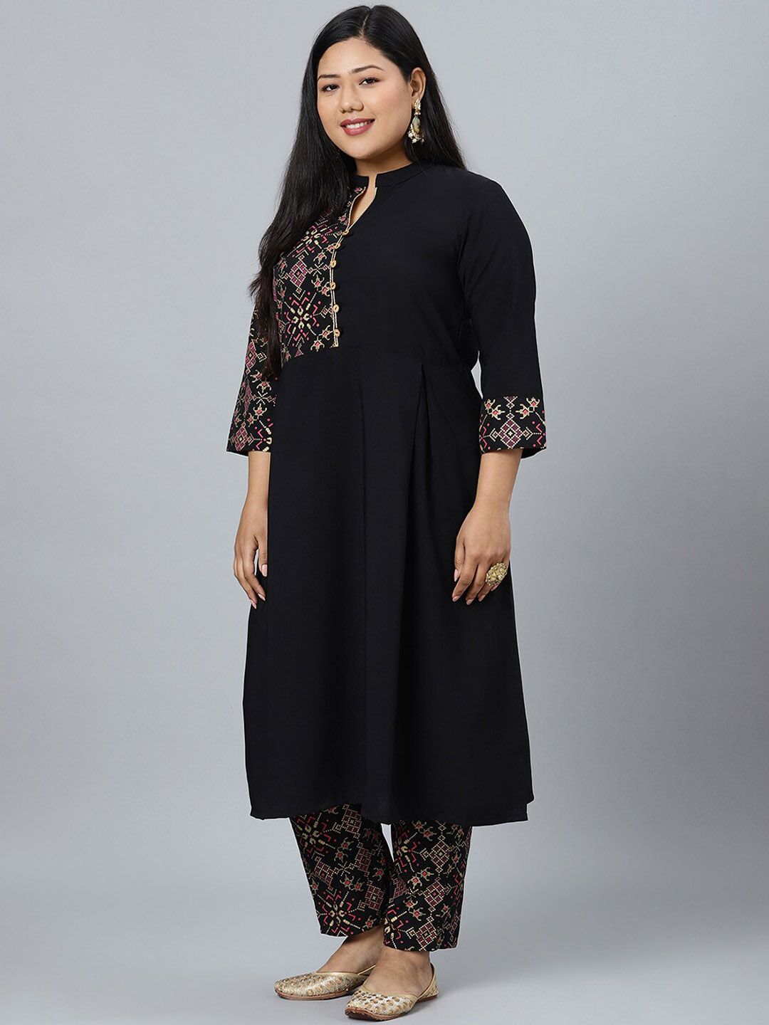 Sztori Plus Size Black Floral Printed Mandarin Collar Straight Kurta with Trousers - Distacart