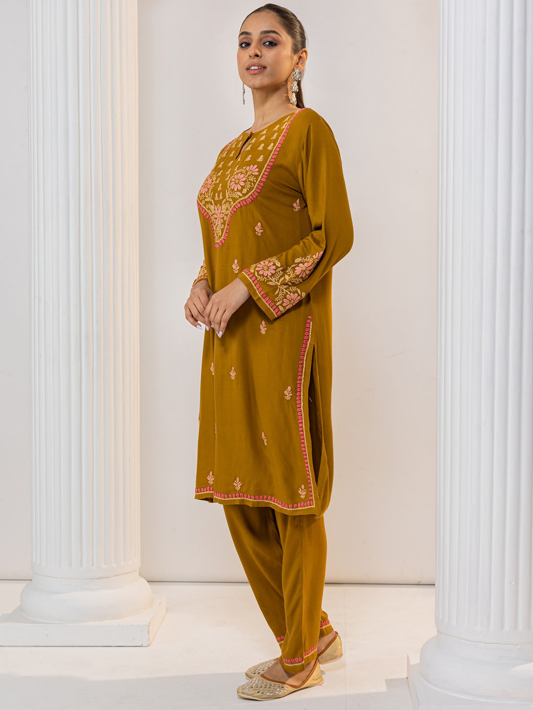 HOUSE OF KARI Floral Embroidered Chikankari Kurta With Palazzo - Distacart
