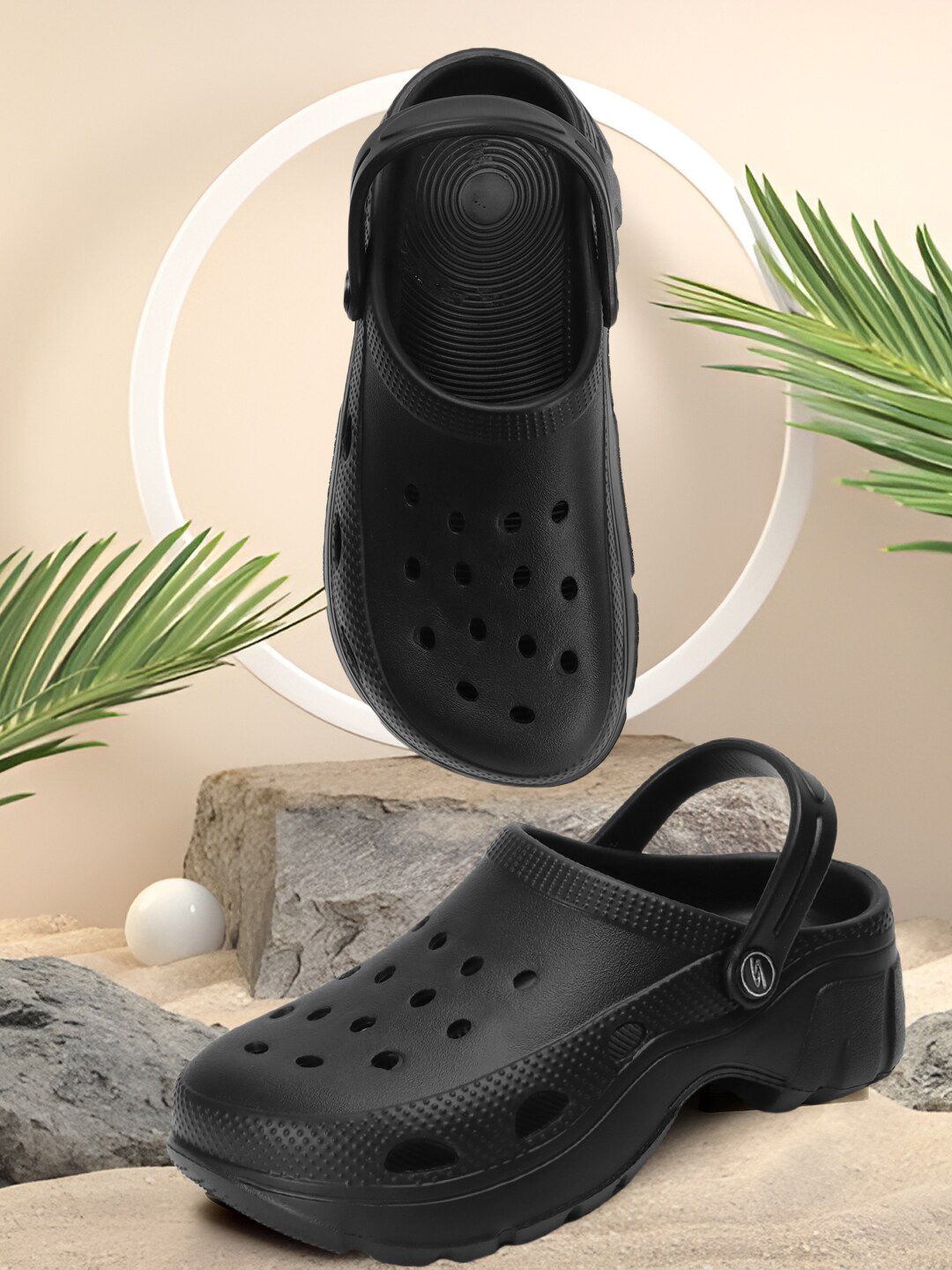 Roadster The Lifestyle Co. Women Laser Cut Clogs