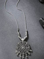 Thumbnail for NVR Women's Silver-Toned Floral Shape Pendant with Chain - Distacart