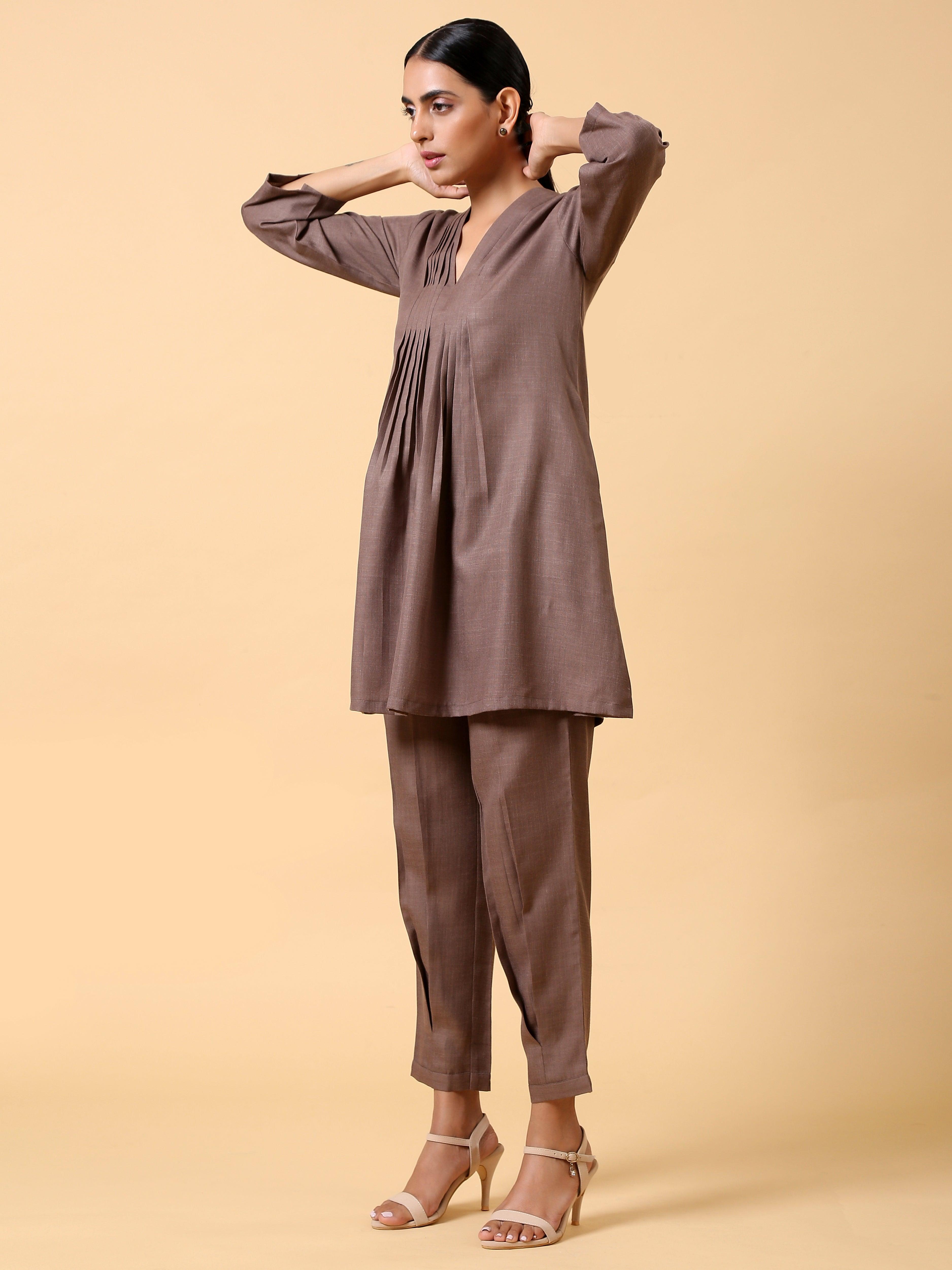 trueBrowns Cotton Linen Burnt Brown Pleated Co-Ord Set - Distacart