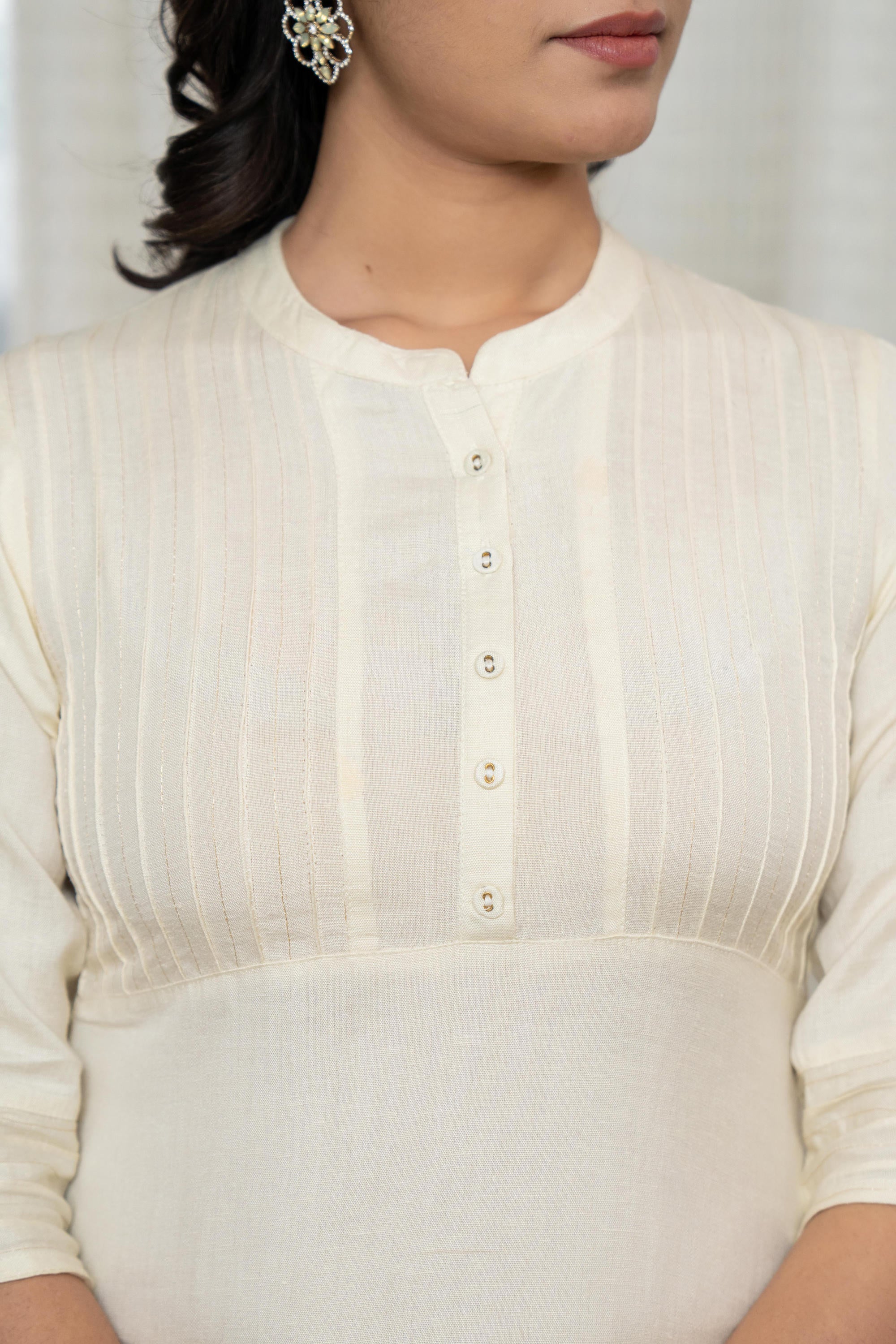 Juniper Rayon Knee-Length Straight Fit Kurta with Mandarin Collar - Distacart