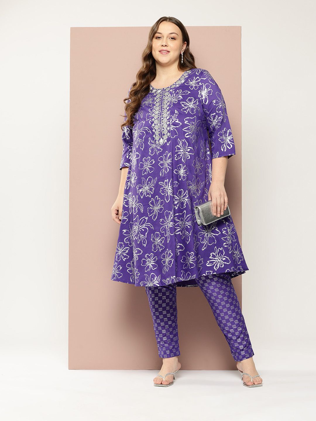 Sztori Plus Size Floral Printed Yoke Design Kurta with Trousers - Distacart