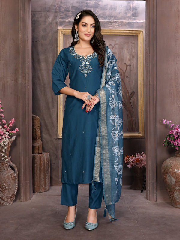 Vedant Vastram Kurta Pant set with Dupatta having Beautiful Hand work (Khatli Work) - Dark Peacock - Distacart