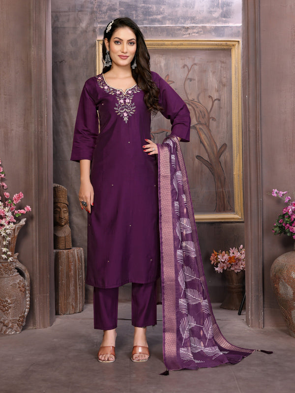 Vedant Vastram Kurta Pant set with Dupatta having Beautiful Hand work (Khatli Work) - Wine - Distacart