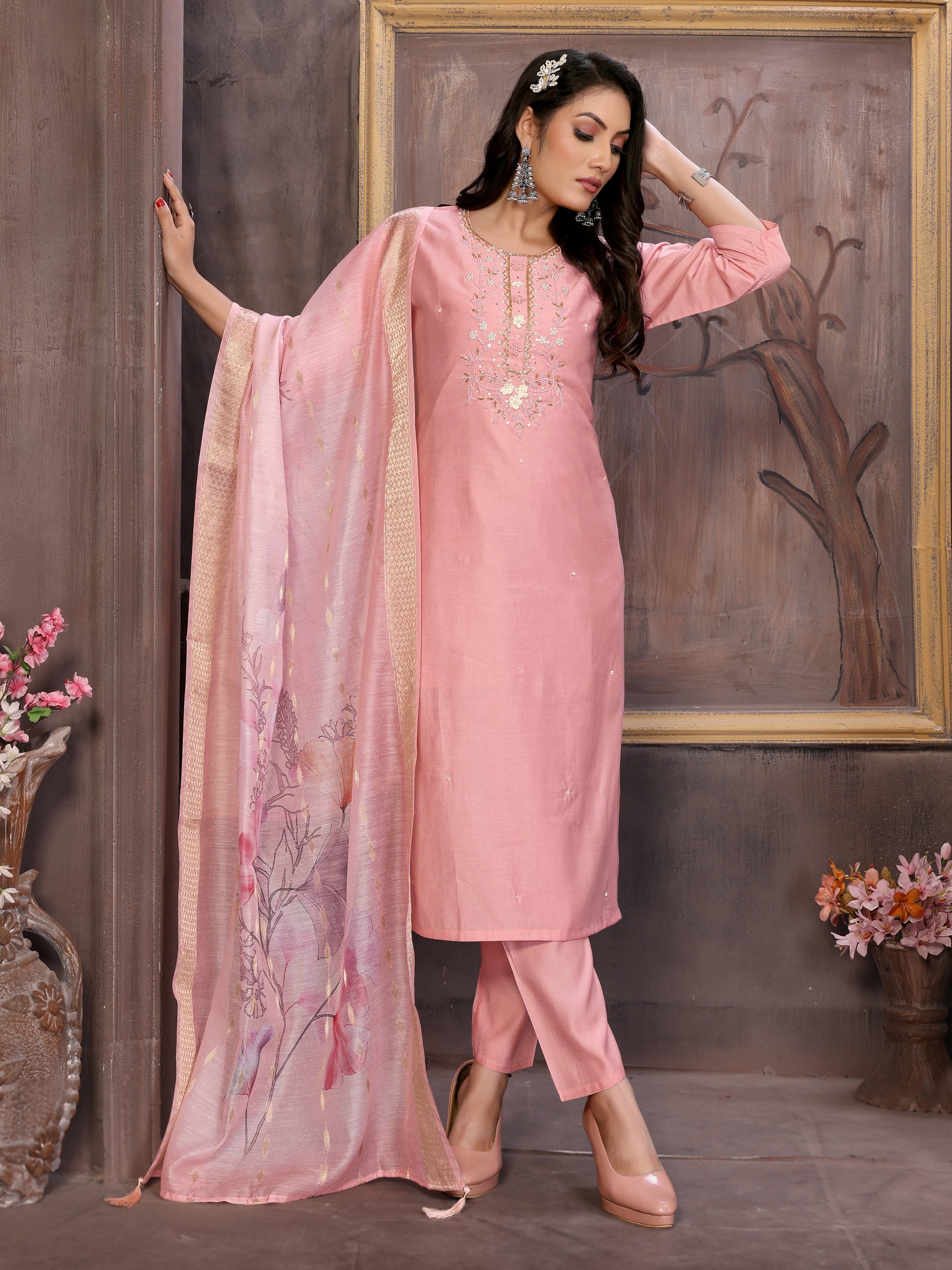 Vedant Vastram Kurta Pant set with Dupatta having Beautiful Hand work (Khatli Work) - Peach - Distacart