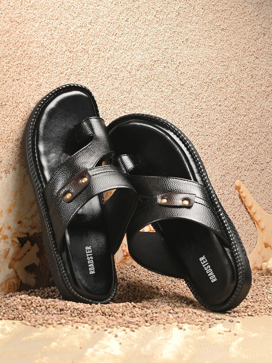 Roadster The Lifestyle Co. Men Black Comfort Sandals