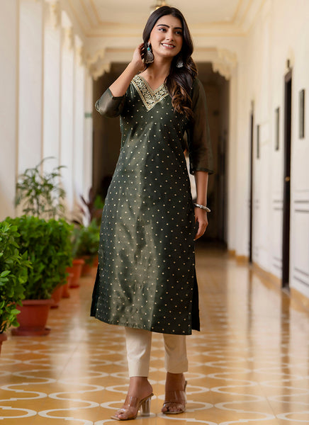 Vellora Shimmer Silk Bottle Green Casual Wear Embroidery Work Readymade Kurti