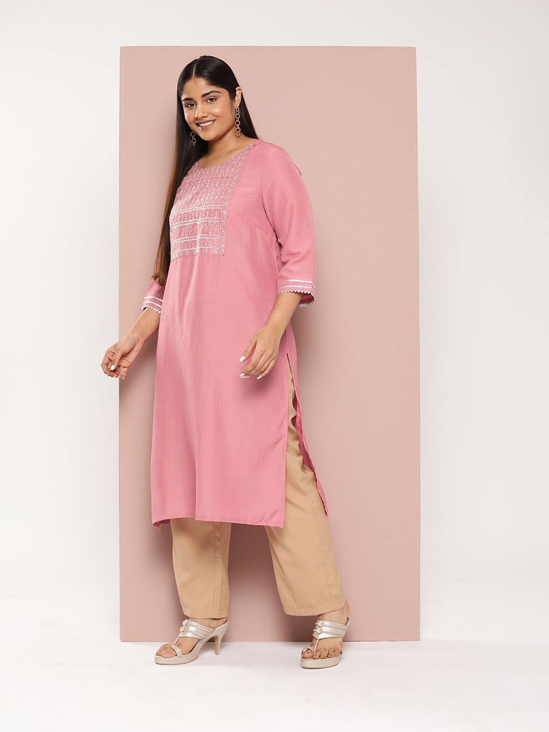 Sztori Plus Size Ethnic Motifs Embroidered Sequinned Gotta Patti Detailed Kurta - Distacart