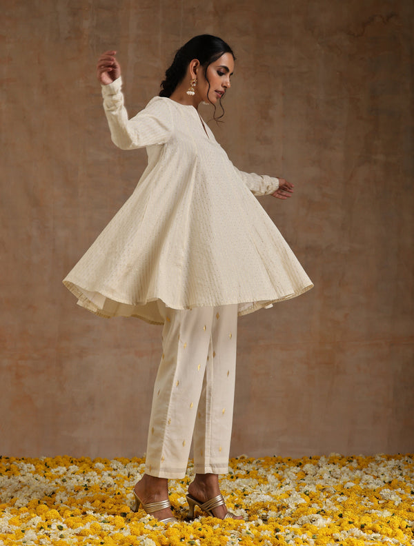 trueBrowns Ivory Gold Cotton Flared Co-Ord Set - Distacart