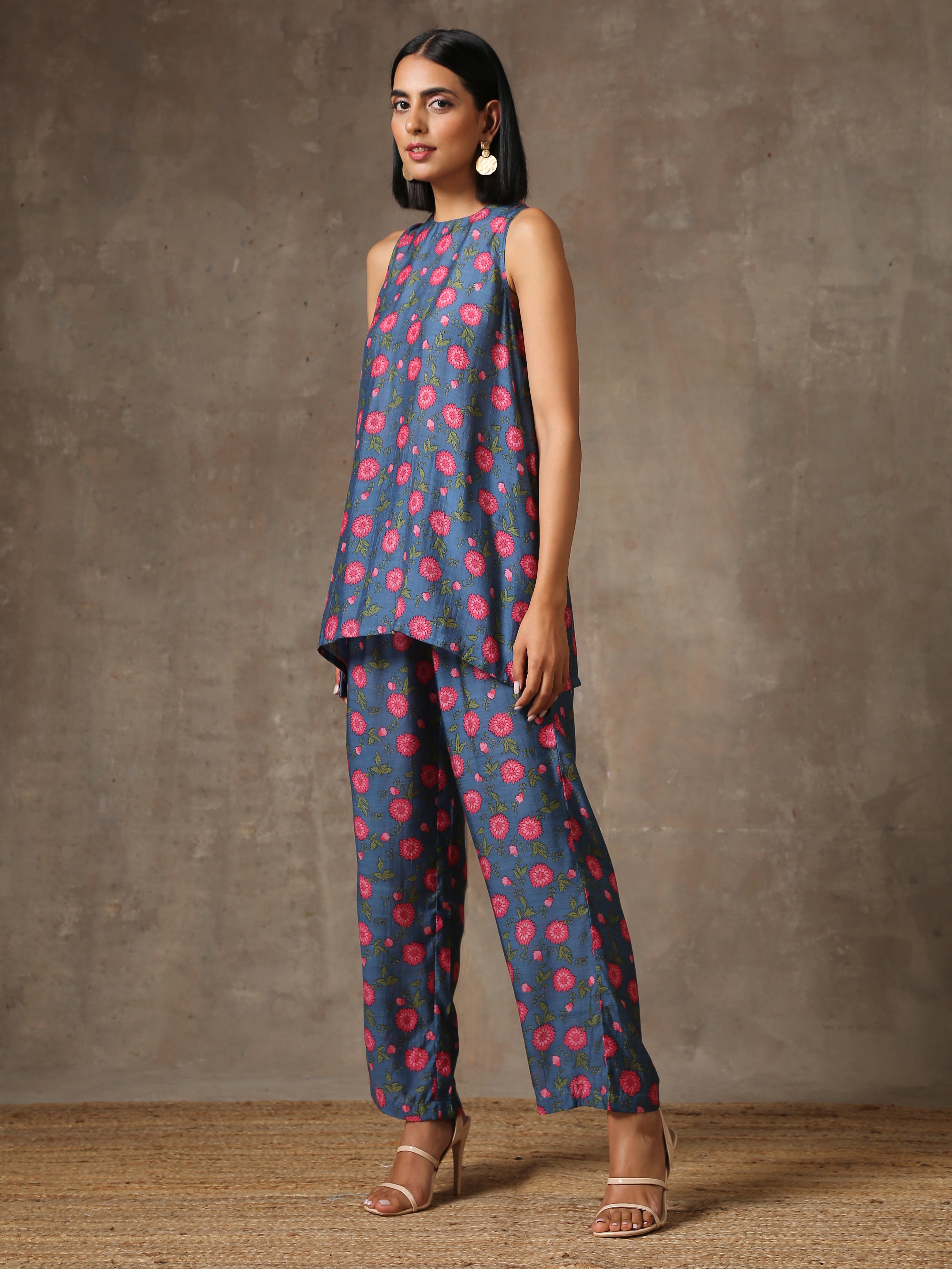 trueBrowns Blue Pink Printed Silk Co-Ord Set - Distacart