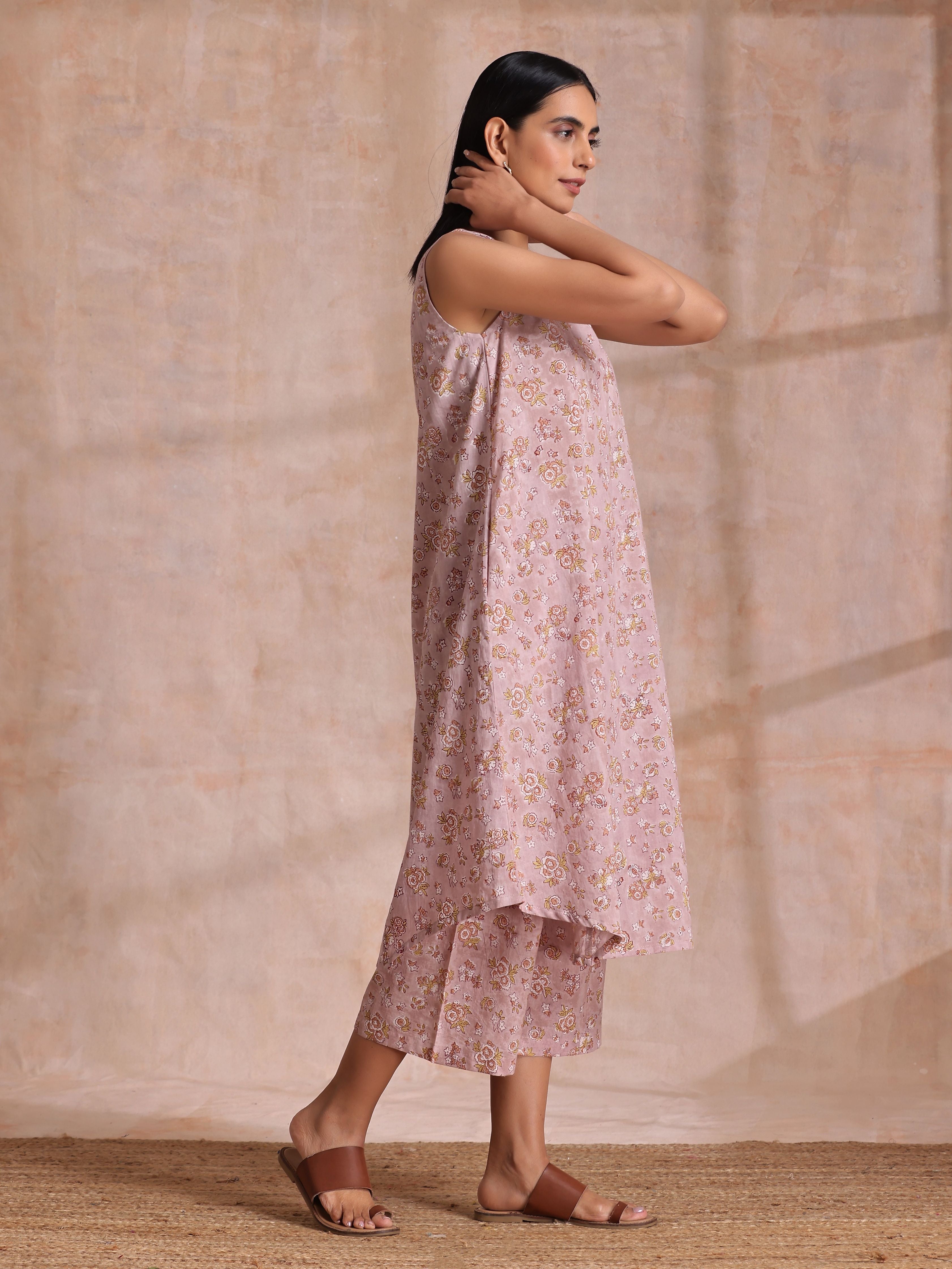 trueBrowns Grey Overall Floral Block Print Cotton High-Low Co-Ord Set - Distacart