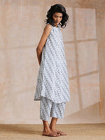 Thumbnail for trueBrowns Multi Grey On Grey Ikat Print Cotton High-Low Co-Ord Set - Distacart