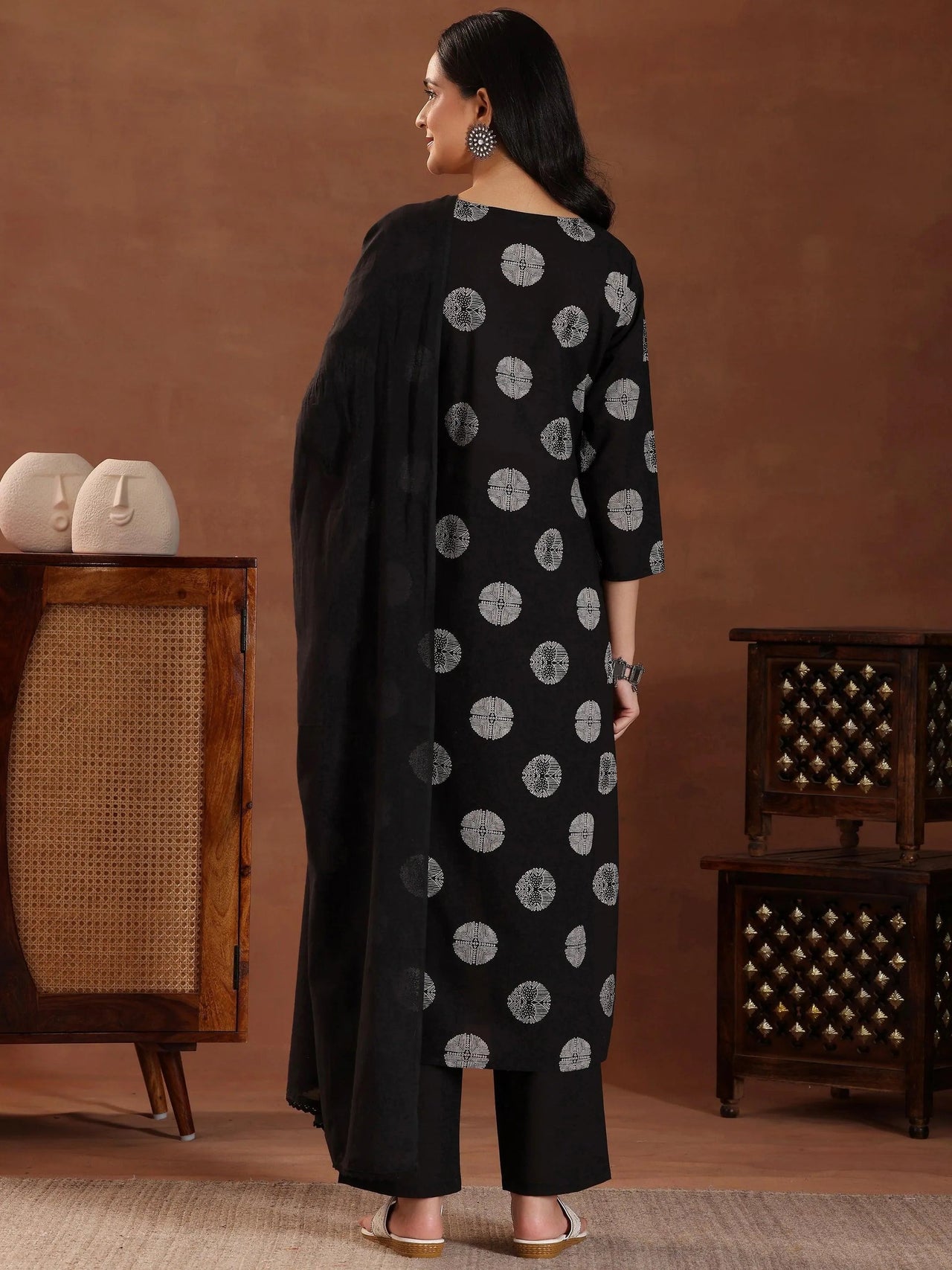https://cdn.shopify.com/s/files/1/0341/4805/7228/files/3_5ce1ab22-f877-46d3-a5d5-4e2b5aaab95b.jpg?v=1739180513