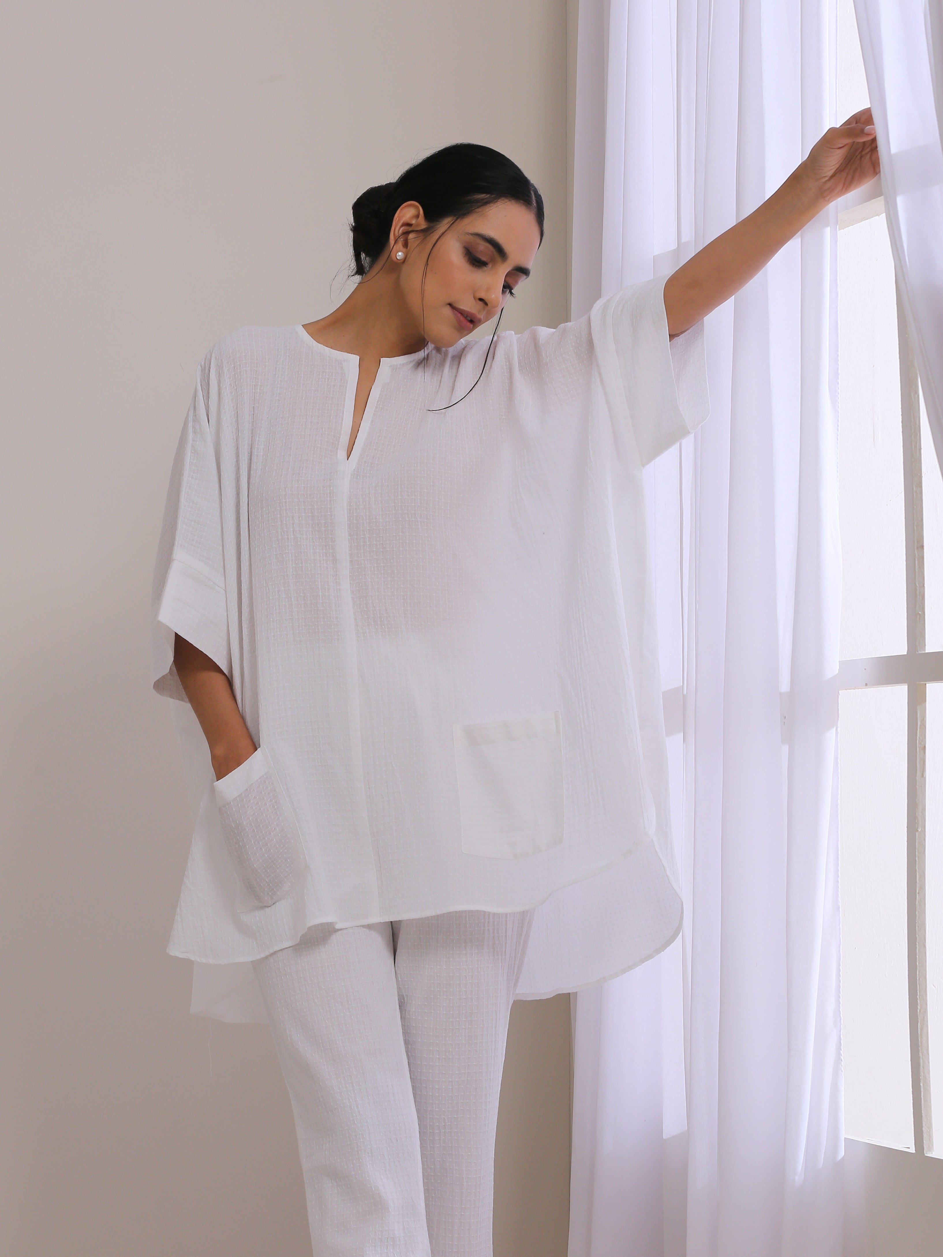 trueBrowns White Dobby Boxy Fit High Low Co-Ord Set - Distacart