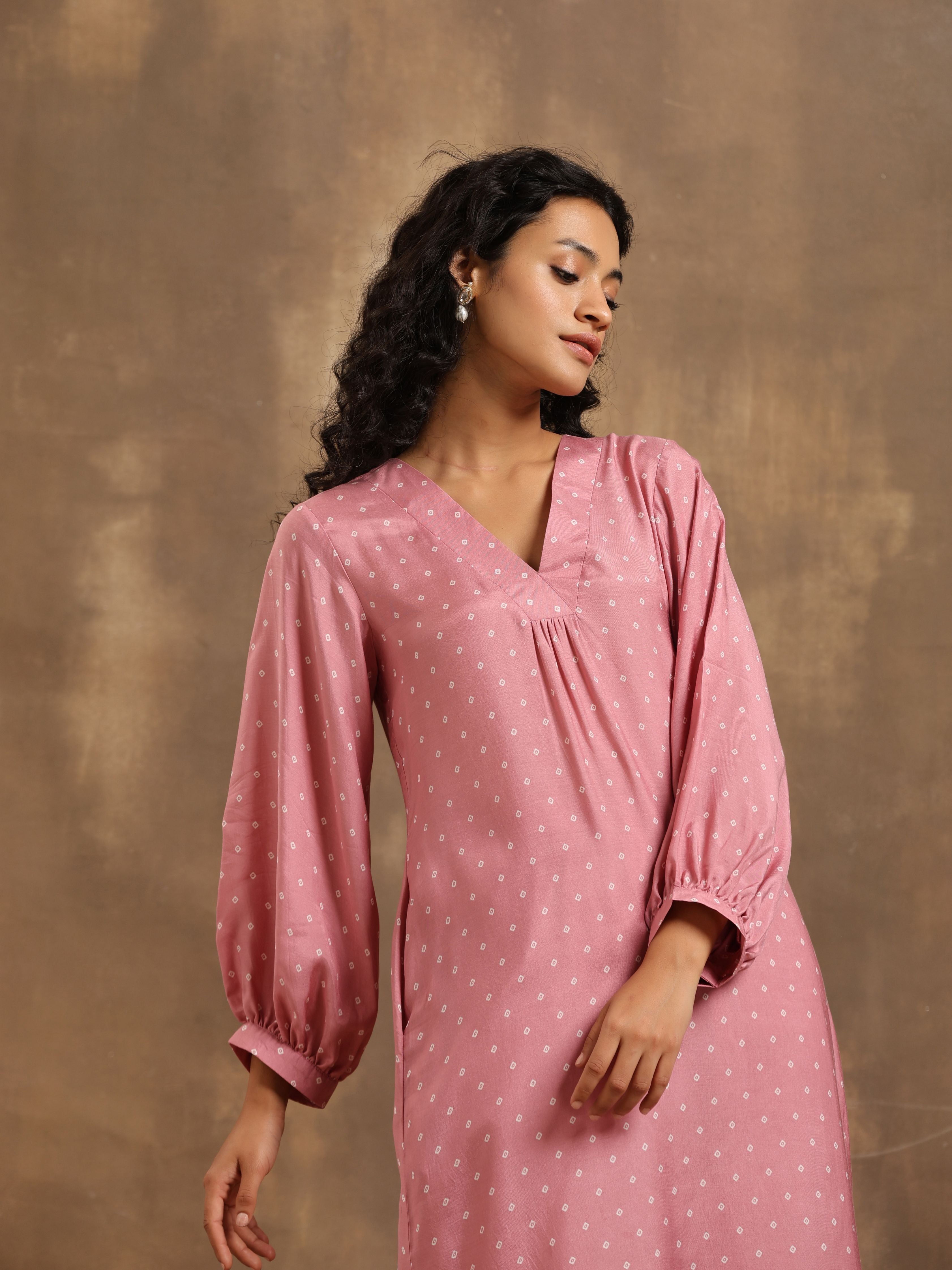 trueBrowns Light Mauve Bandhani Printed Silk Kurta Pant Set - Distacart