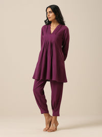 Thumbnail for trueBrowns Plum Purple Slub Texture Pleated Co-Ord Set - Distacart