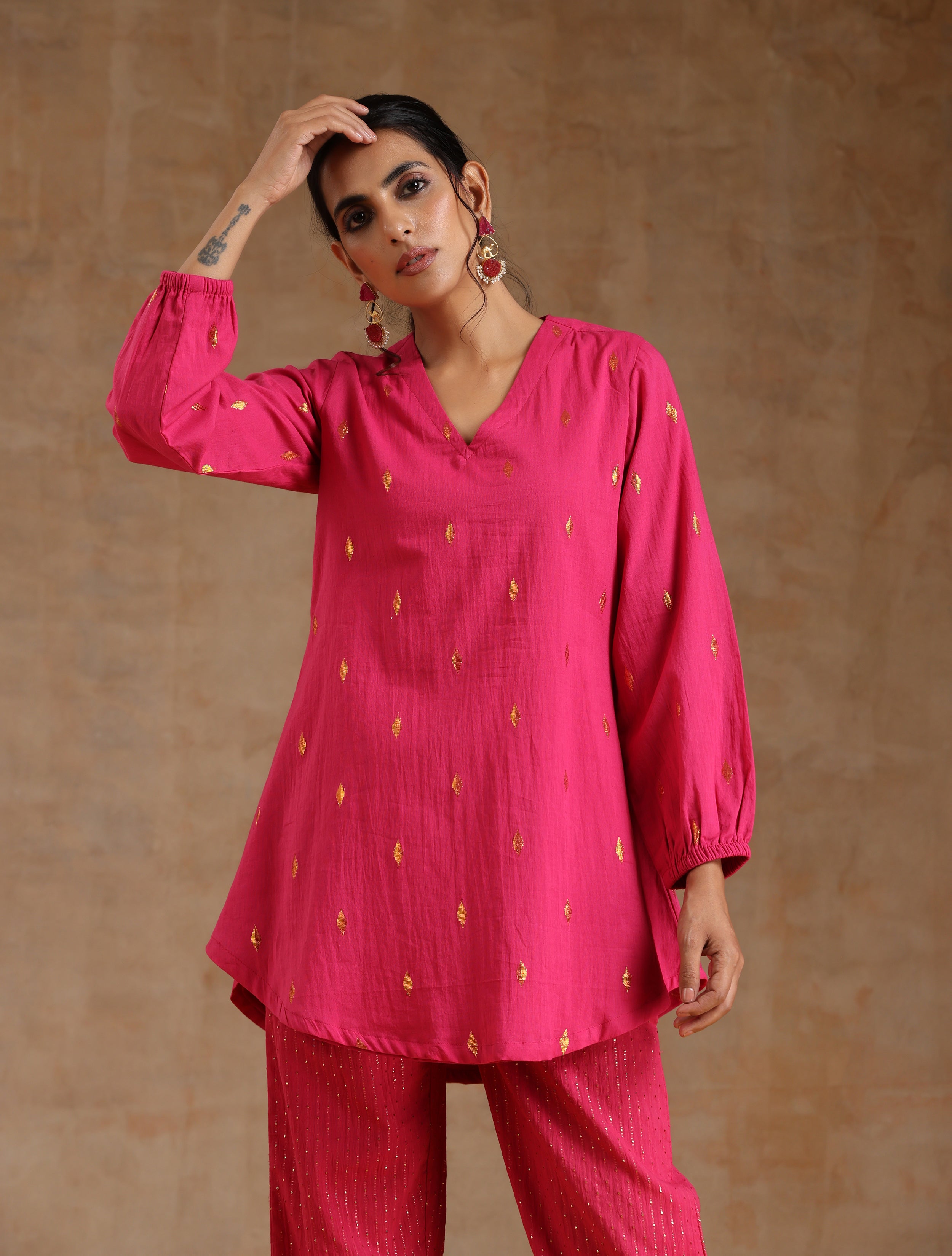 trueBrowns Pink Gold Cotton Short Co-Ord Set - Distacart