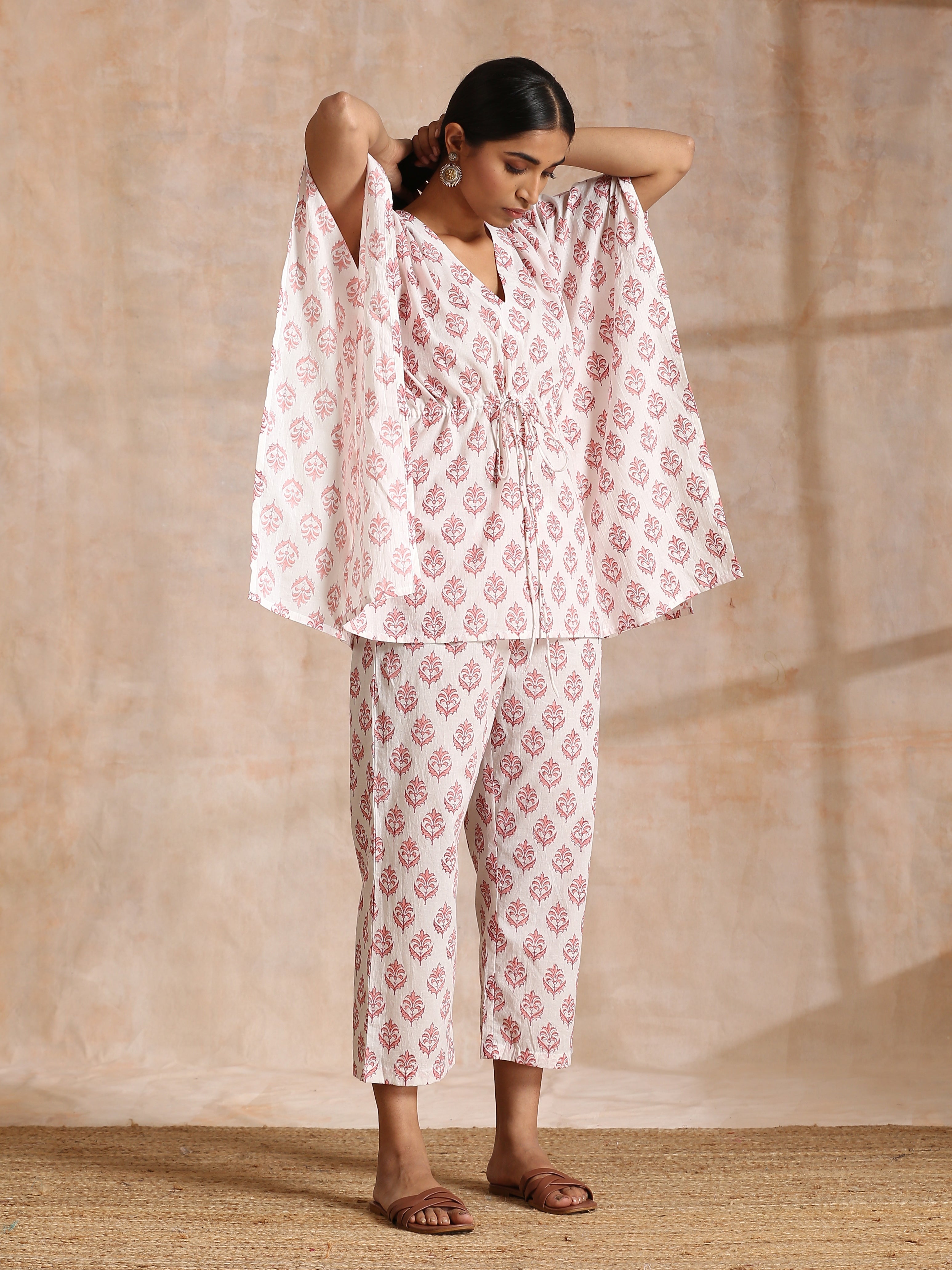 trueBrowns Pink Buta On White Block Print Cotton Kaftan Co-Ord Set - Distacart