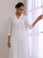 Thumbnail for trueBrowns White Dobby Neck Pleat Kurta Pant Set - Distacart