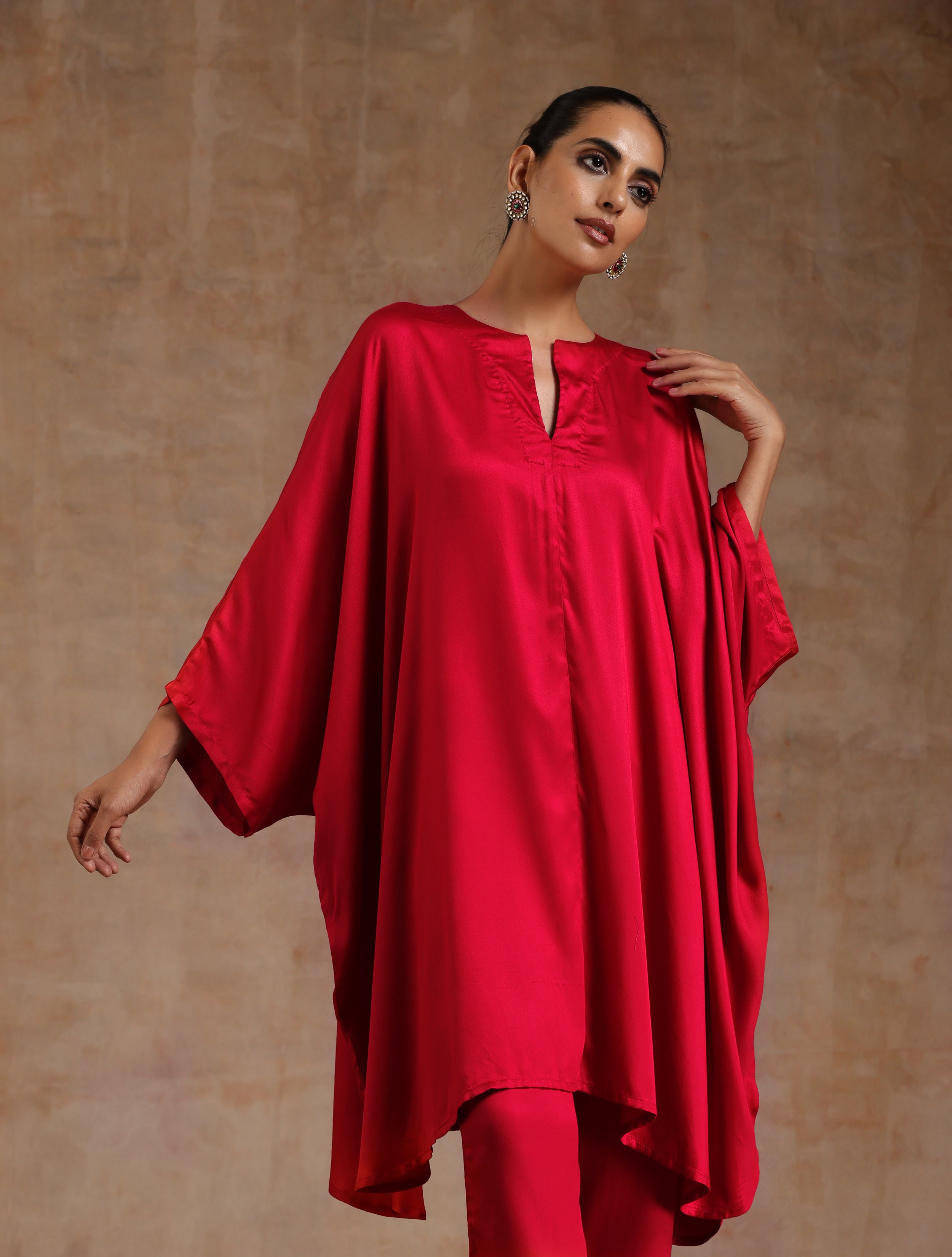 trueBrowns Red Modal Satin Oversized Round Co-Ord Set - Distacart