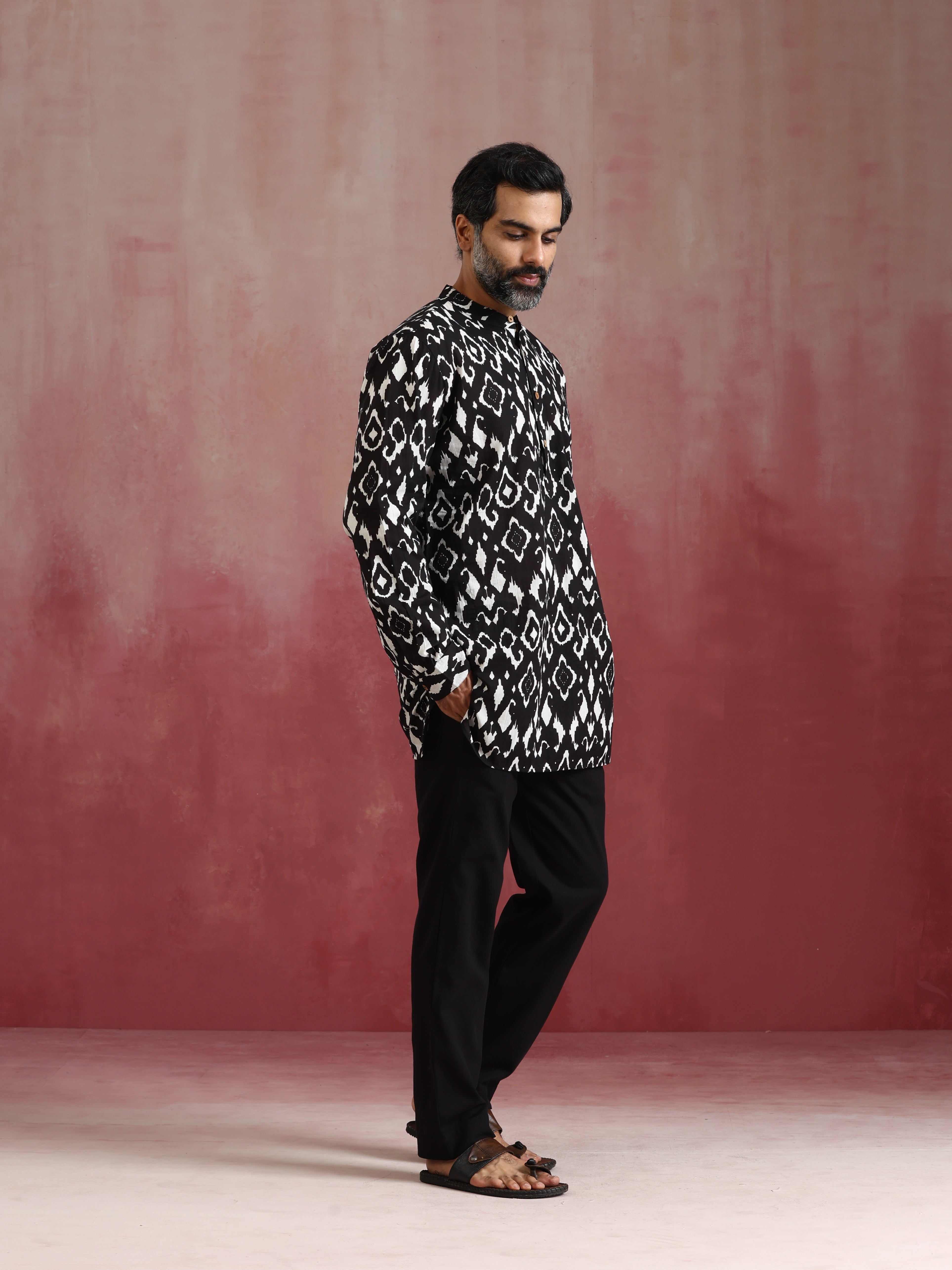 trueBrowns Men's Black Ikat Print Mandarin Collar Kurta Co-ord set - Distacart