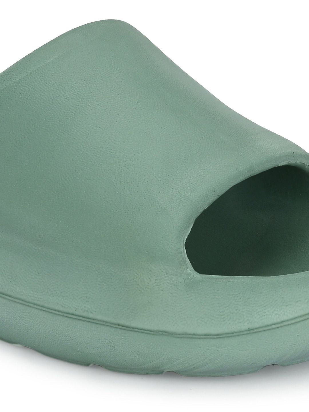 Roadster The Lifestyle Co. Women Green Sliders Flip Flops