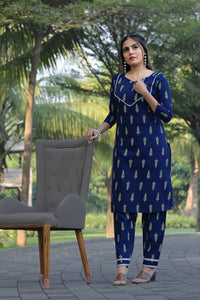 Thumbnail for Malishka Women's Blue Cotton Blend Digital Print Kurta Set