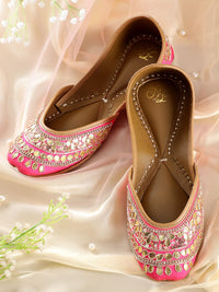 Thumbnail for House of Pataudi Women Ethnic Embellished Mojaris