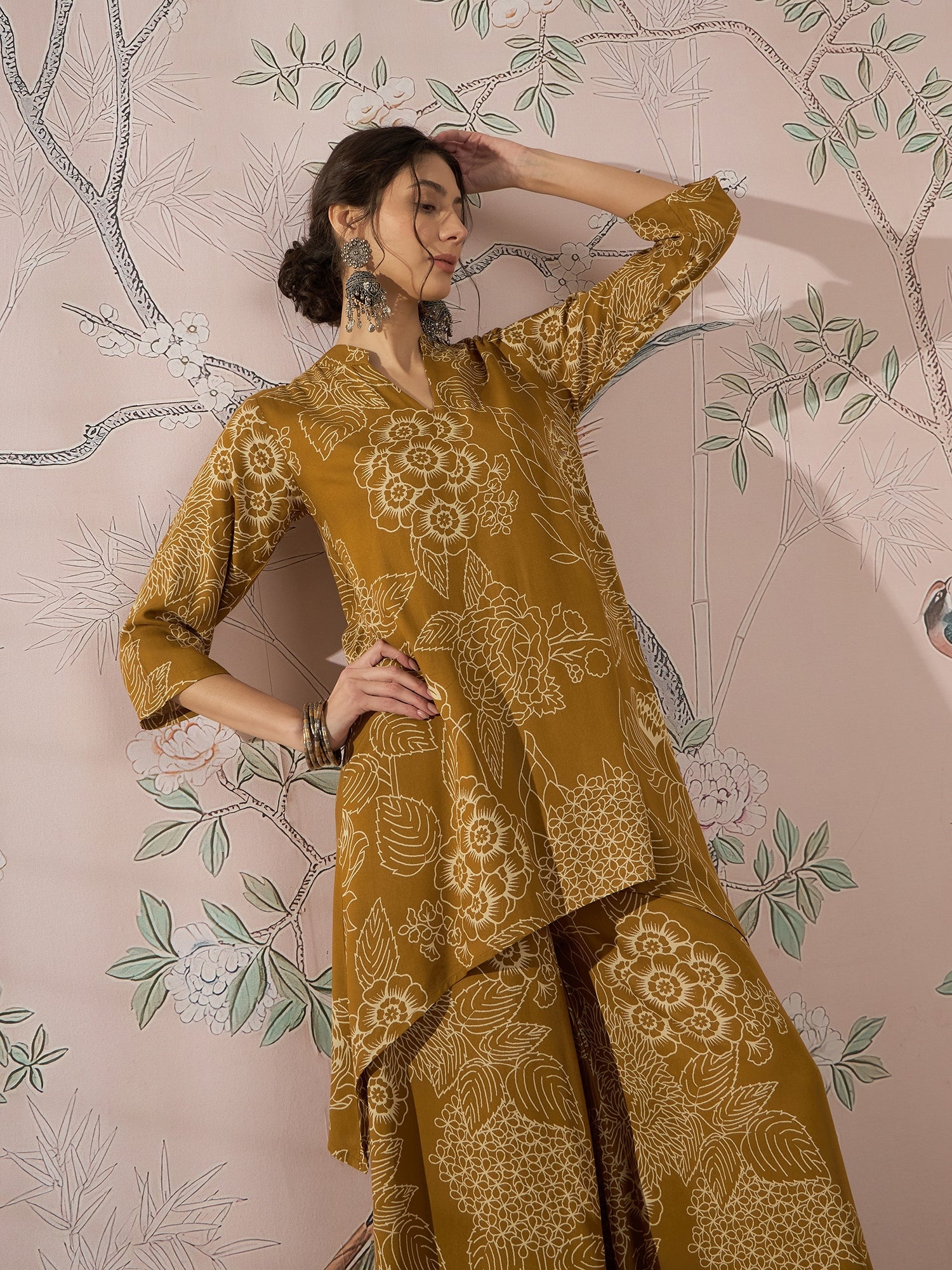 InWeave Dark Yellow Rose Leaf Mandarin Kurta Set - Distacart