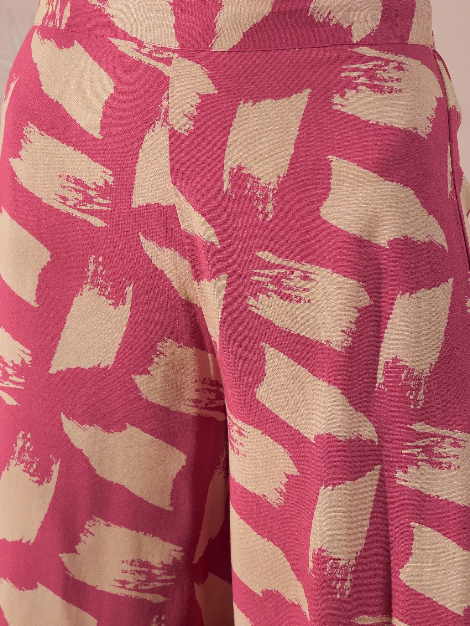 InWeave Punch Pink Beige Kurta Set - Distacart