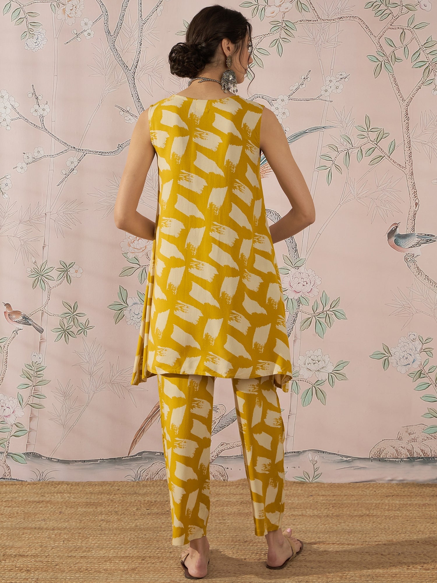 InWeave Honey Yellow Beige Slit Kurta Set - Distacart