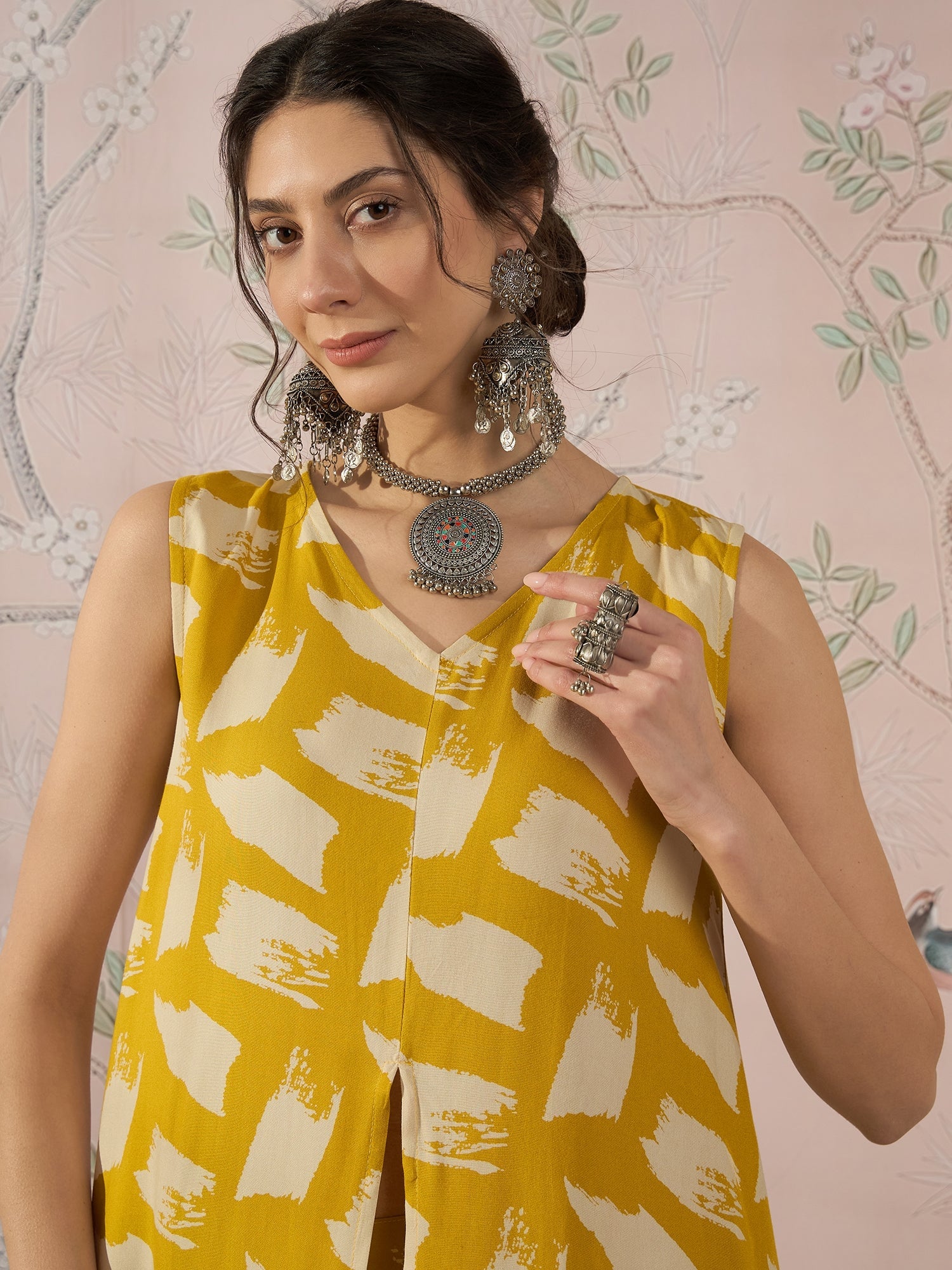 InWeave Honey Yellow Beige Slit Kurta Set - Distacart