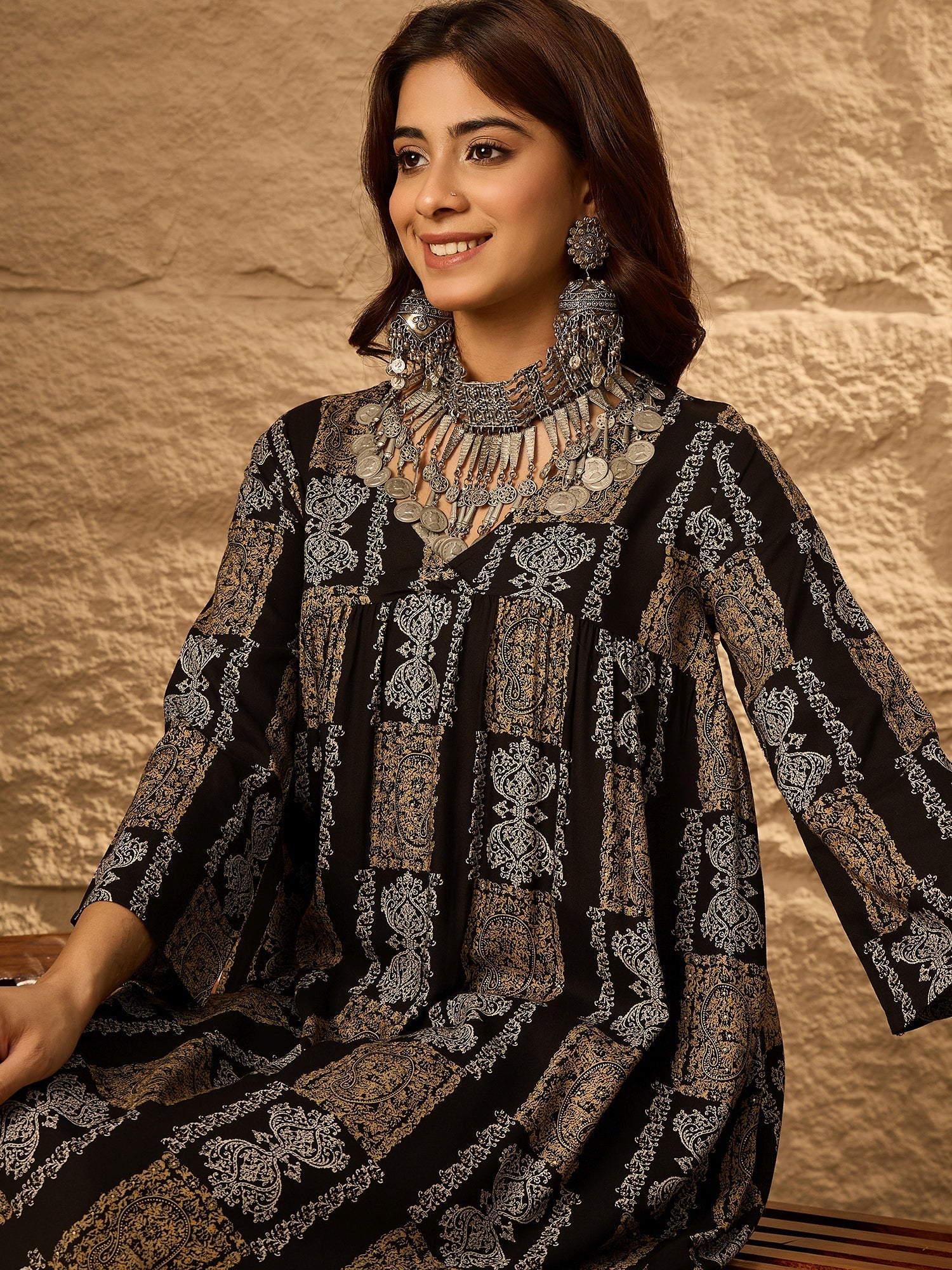 InWeave Black Golden Beige V-Flared Kurta Set - Distacart