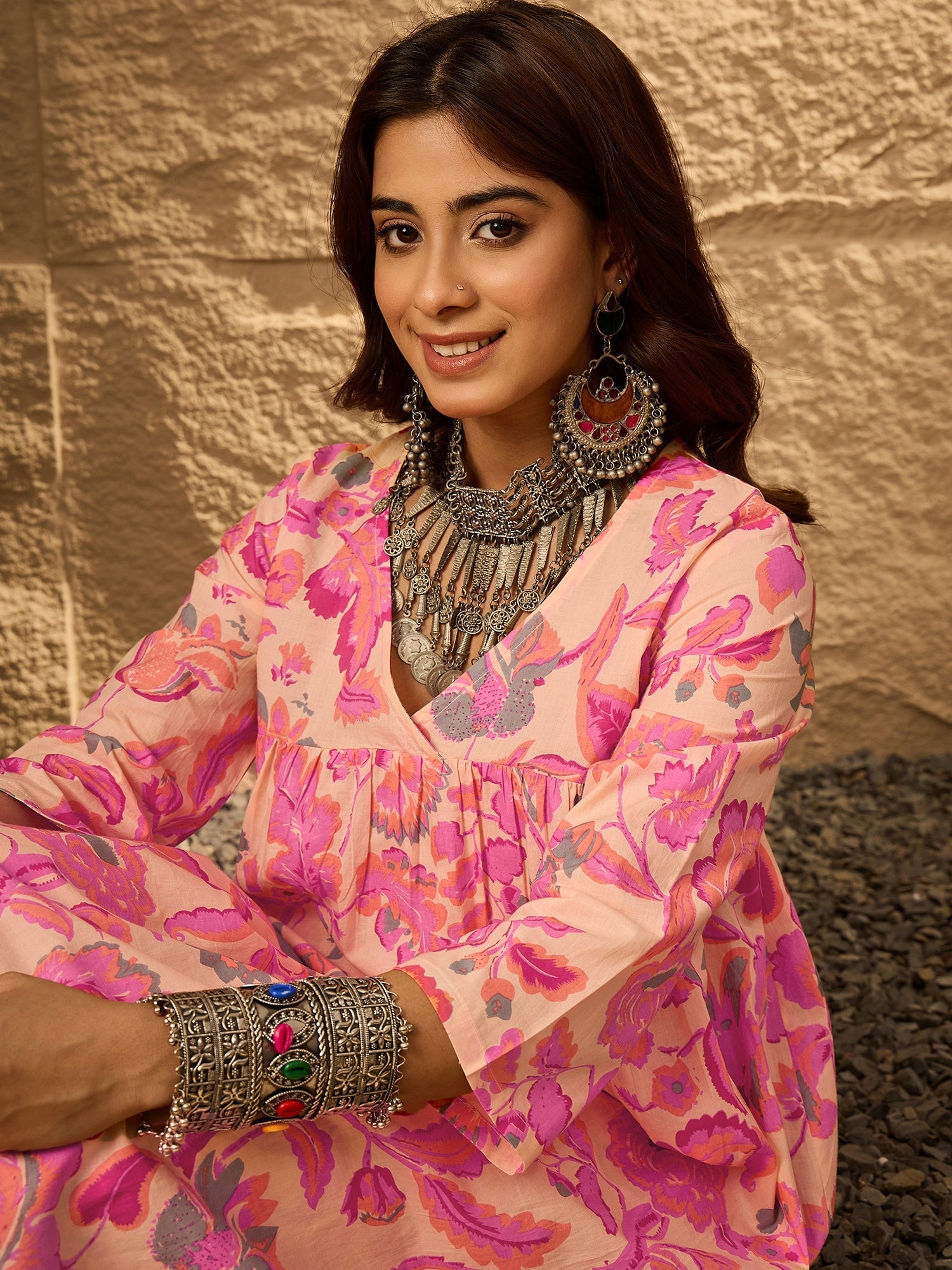 InWeave Light Peach Big V-Flared Kurta Set - Distacart
