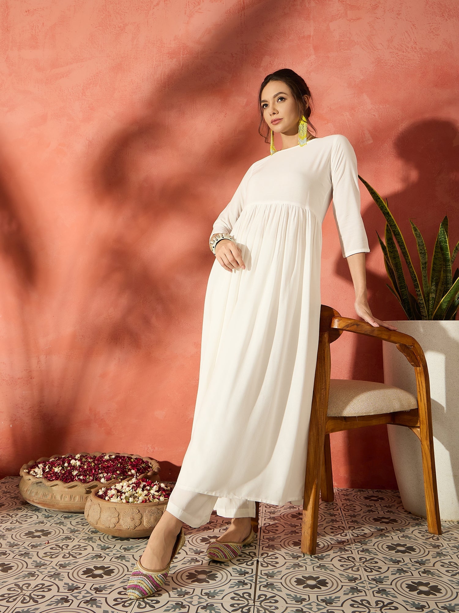 InWeave White Long Anarkali Kurta Pant Set - Distacart
