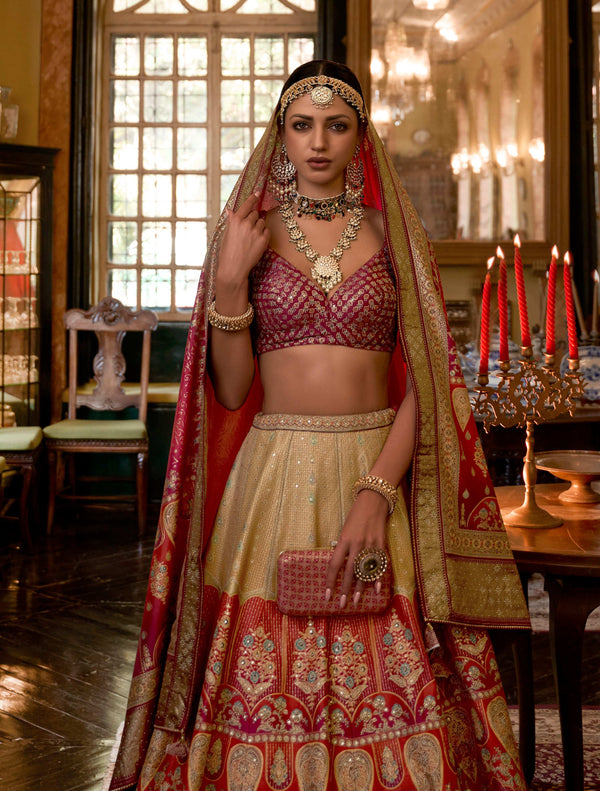 Monjolika Fashion Light Yellow Color Rajwadi Silk Designer Lehenga Choli