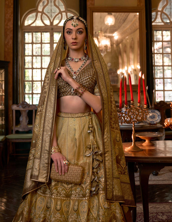 Monjolika Fashion Olive Color Rajwadi Silk Designer Lehenga Choli