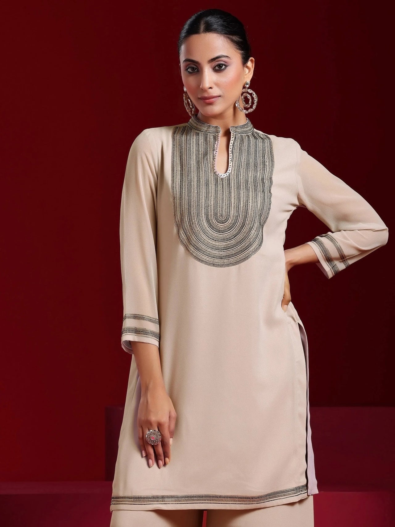 https://cdn.shopify.com/s/files/1/0341/4805/7228/files/4_04dbe1b5-c31e-4473-9664-0751dca5b44d.jpg?v=1738948421