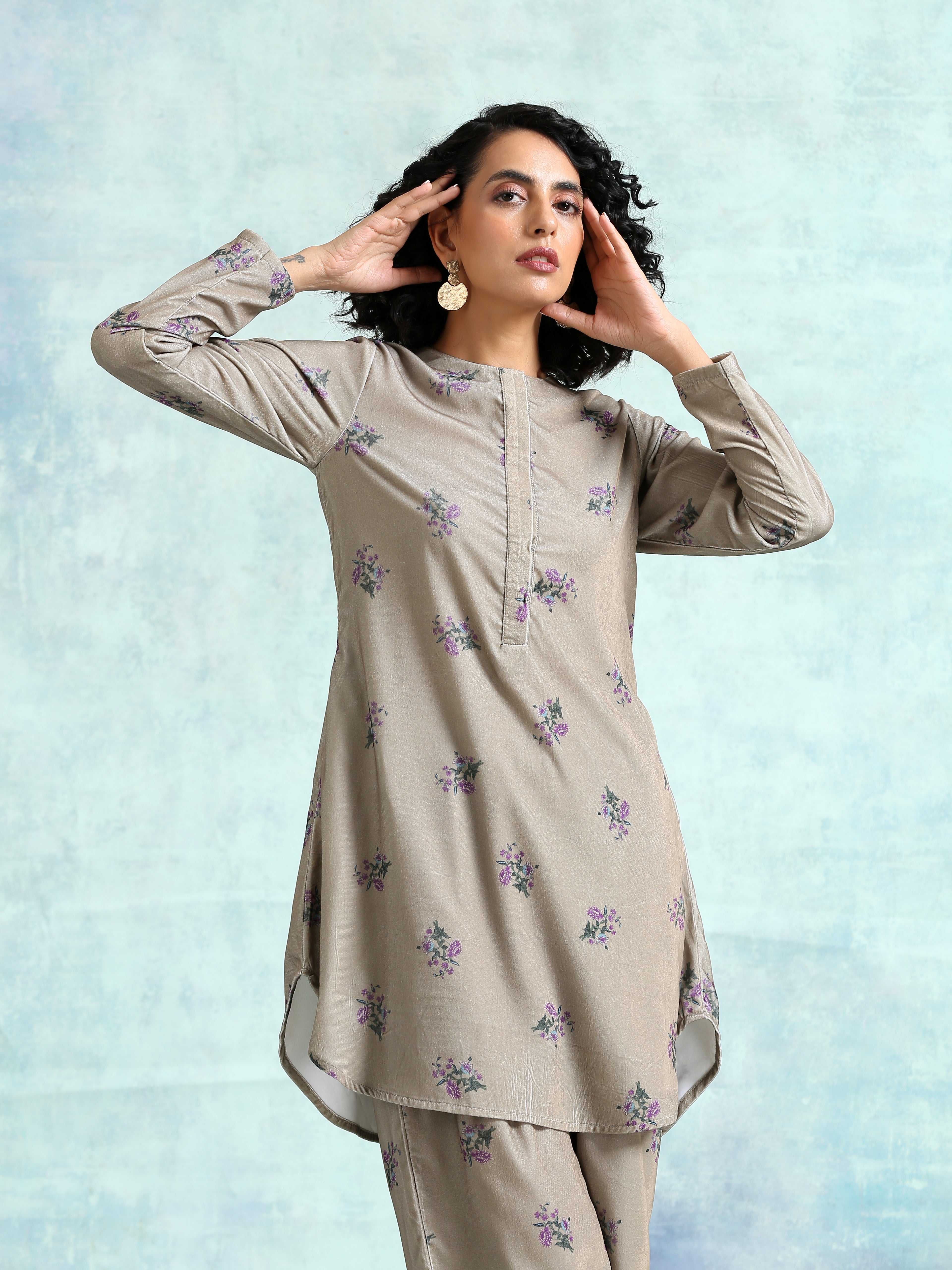 trueBrowns Sage Printed Velvet Co-Ord Set - Distacart