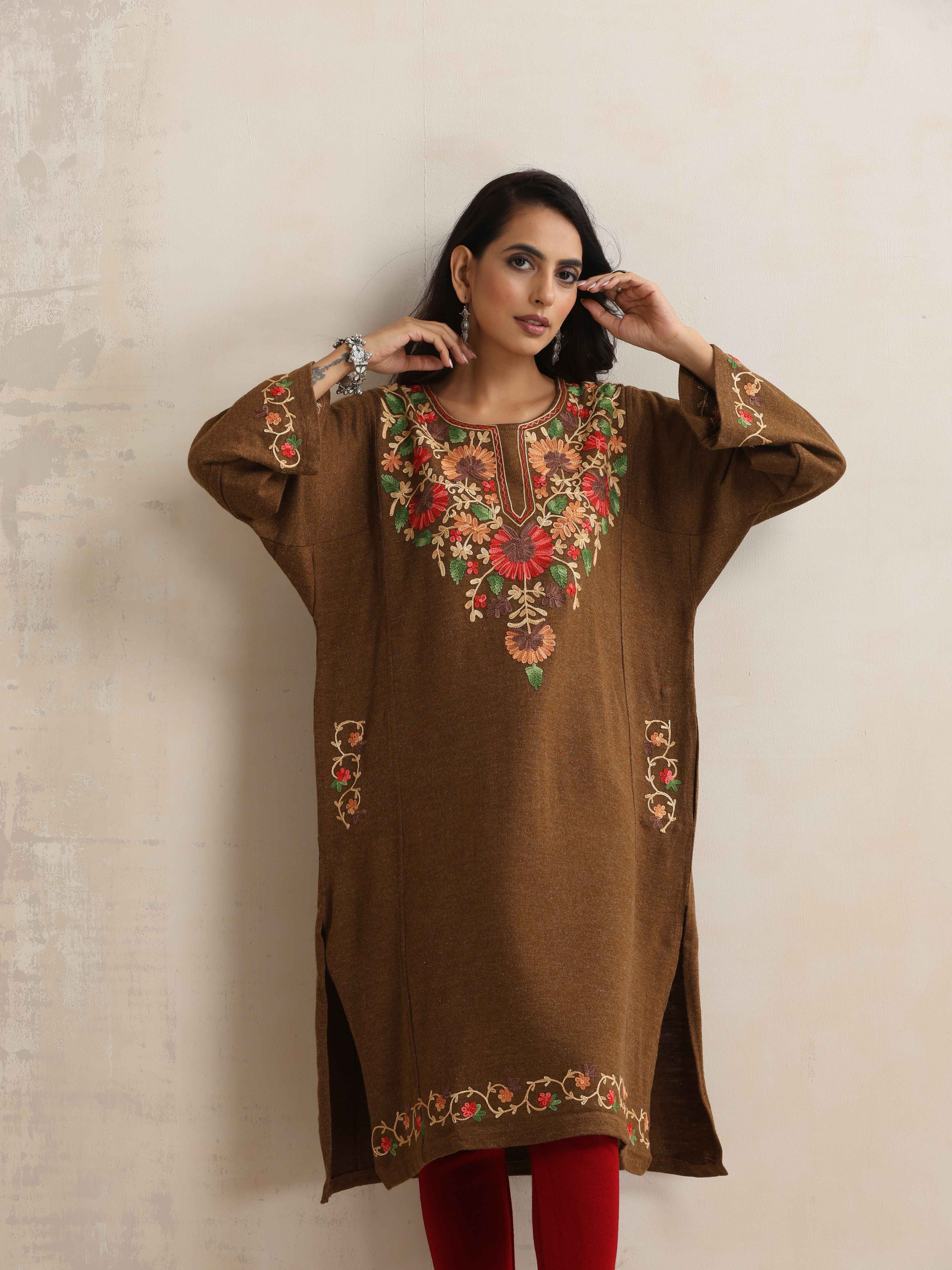 trueBrowns Brown Kashmiri Floral Embroidered Woollen Phiran Kurta - Distacart