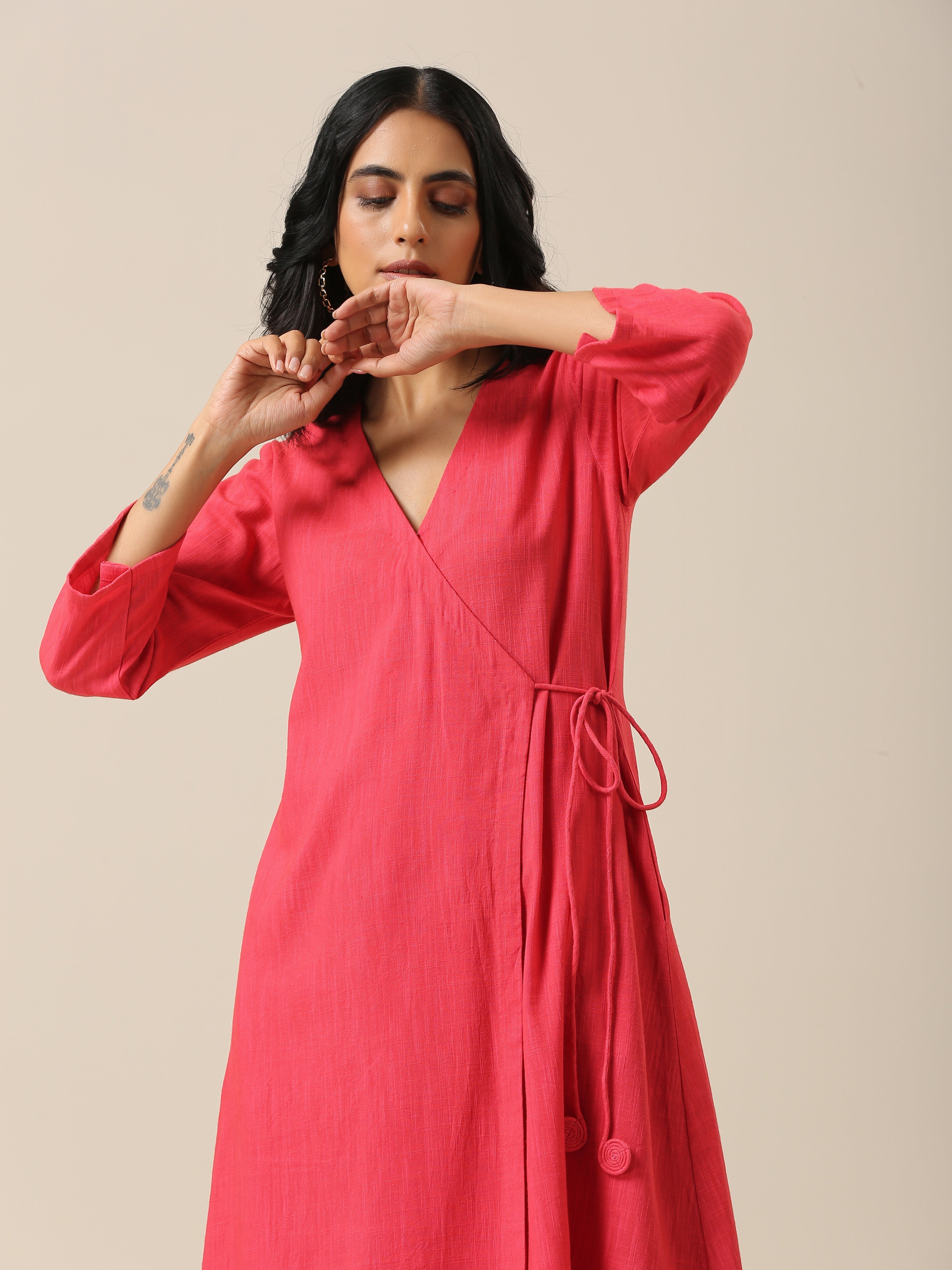 trueBrowns Bright Pink Slub Texture Angrakha Pant Set - Distacart