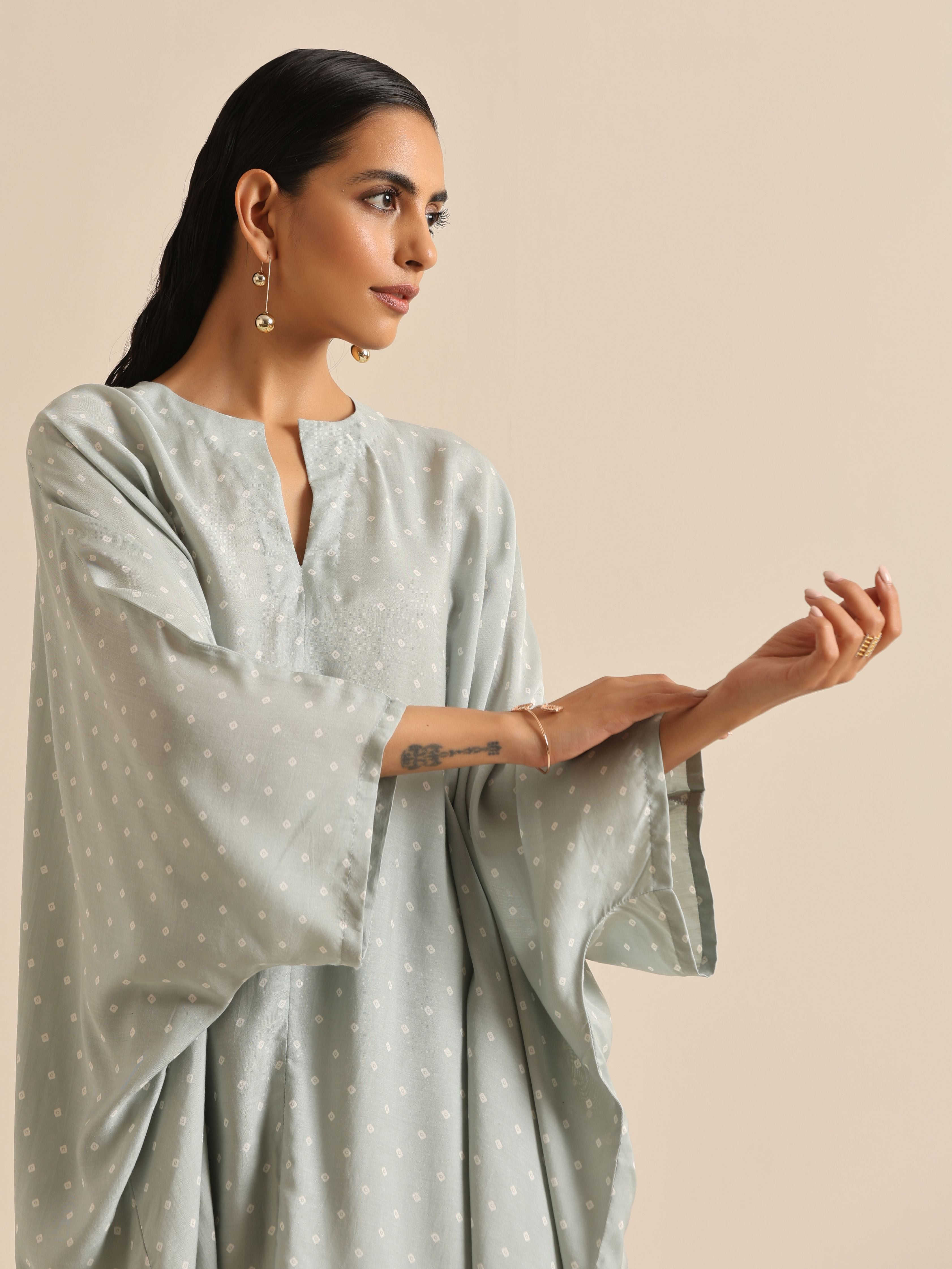 trueBrowns Grey Bandhani Printed Silk Kaftan Co-Ord Set - Distacart