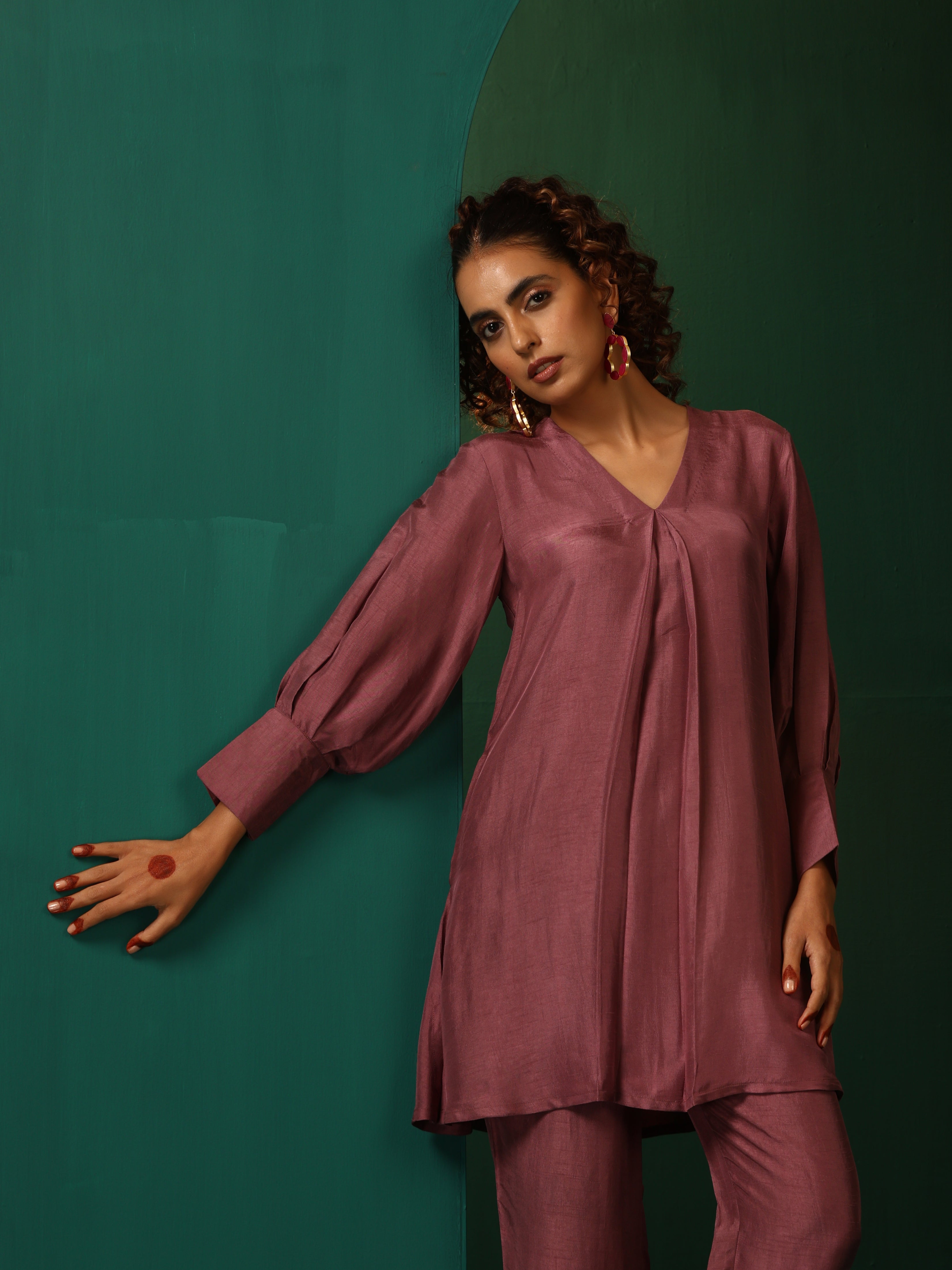 trueBrowns Light Mauve Silk Front Pleat Co-ord Set - Distacart