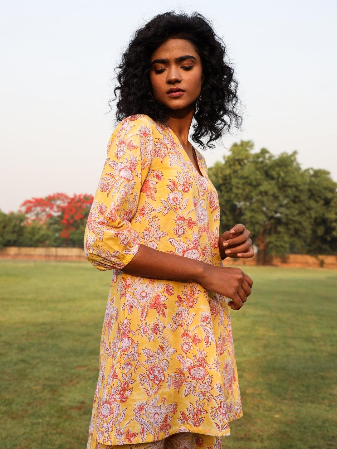 trueBrowns Yellow Cotton Block Print V-Square Neck Co-Ord Set - Distacart