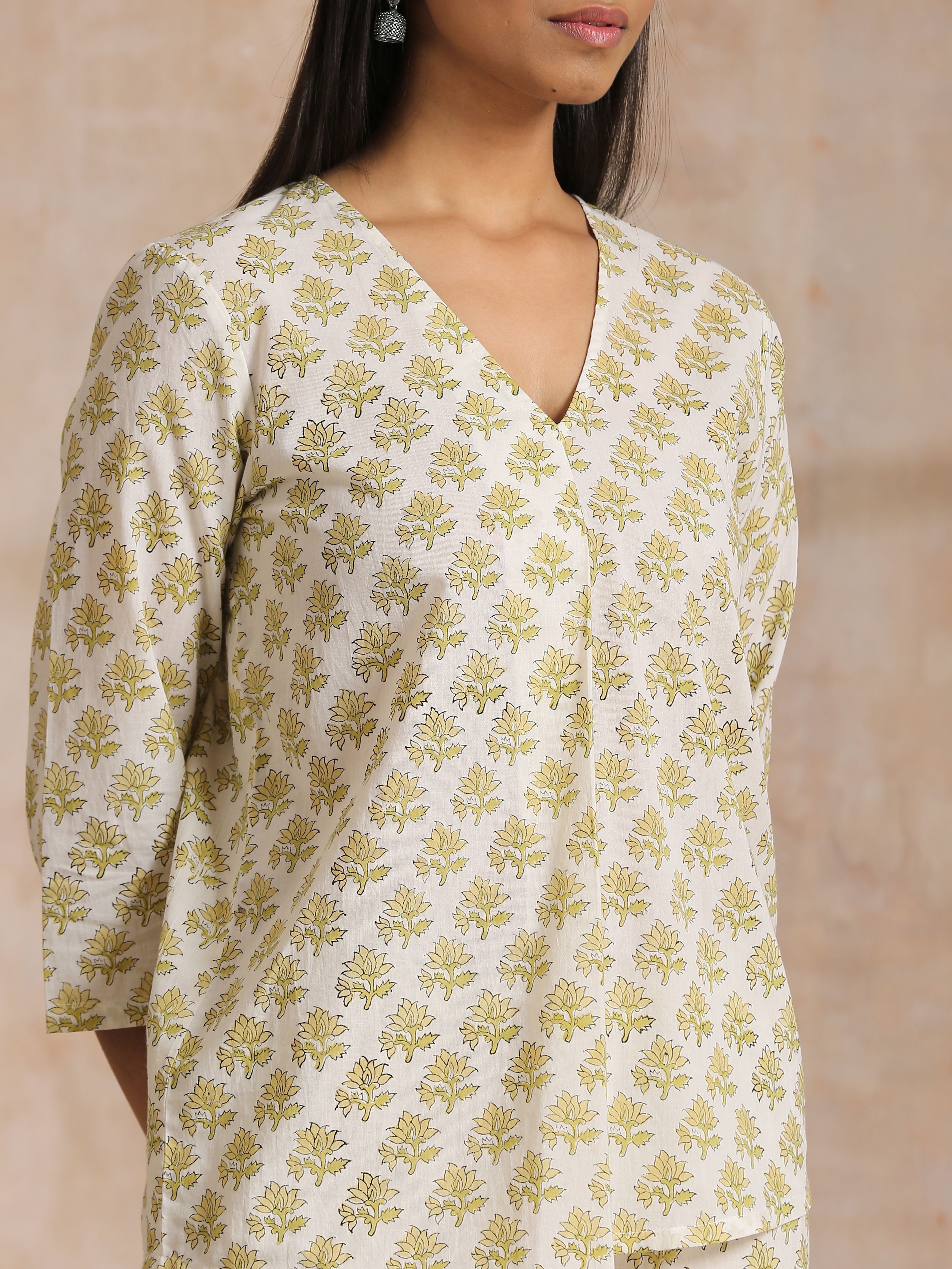 trueBrowns Green Buta On Off-White Block Print Cotton Co-Ord Set - Distacart