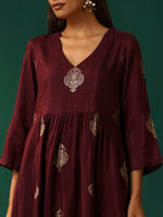 Thumbnail for trueBrowns Wine Geometric Viscose Silk High Slit Kurta Pant Set - Distacart