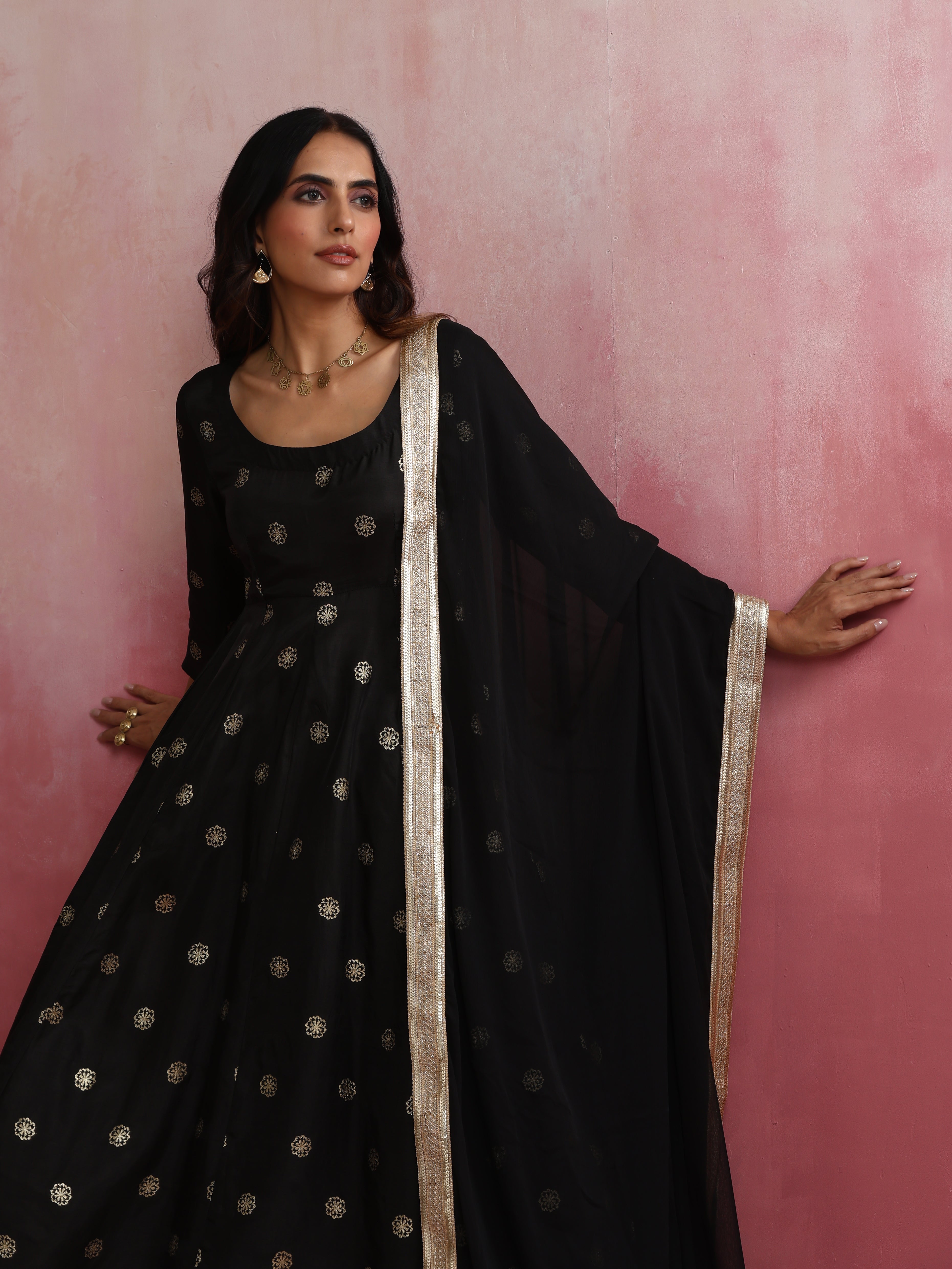 trueBrowns Black Viscose Silk Kurta Set - Distacart