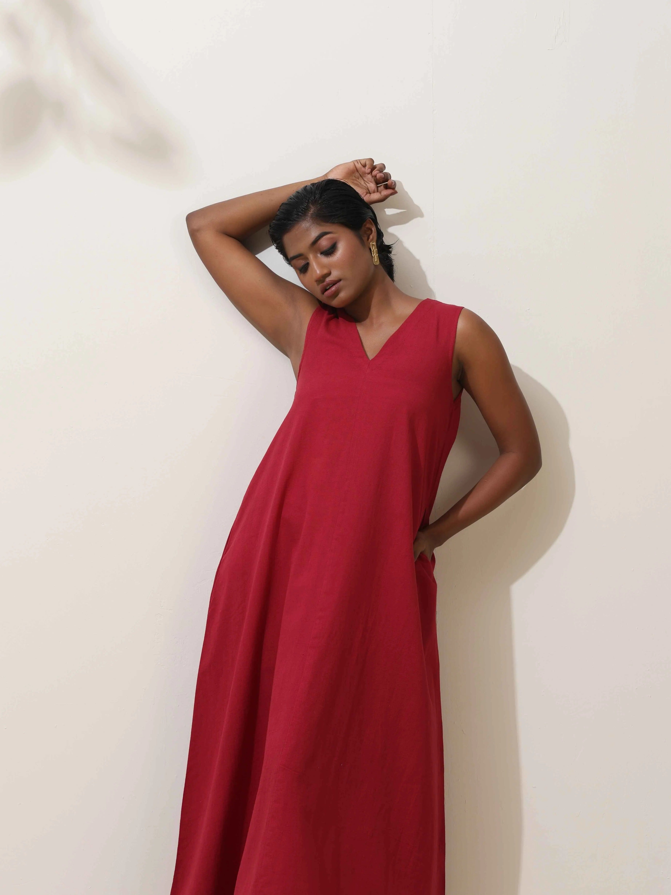 trueBrowns Maroon Cotton Linen Dress - Distacart