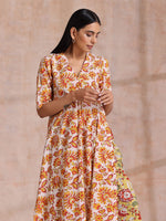 Thumbnail for trueBrowns Red Overall Floral On White Cotton Block Print Kurta Pant Set - Distacart